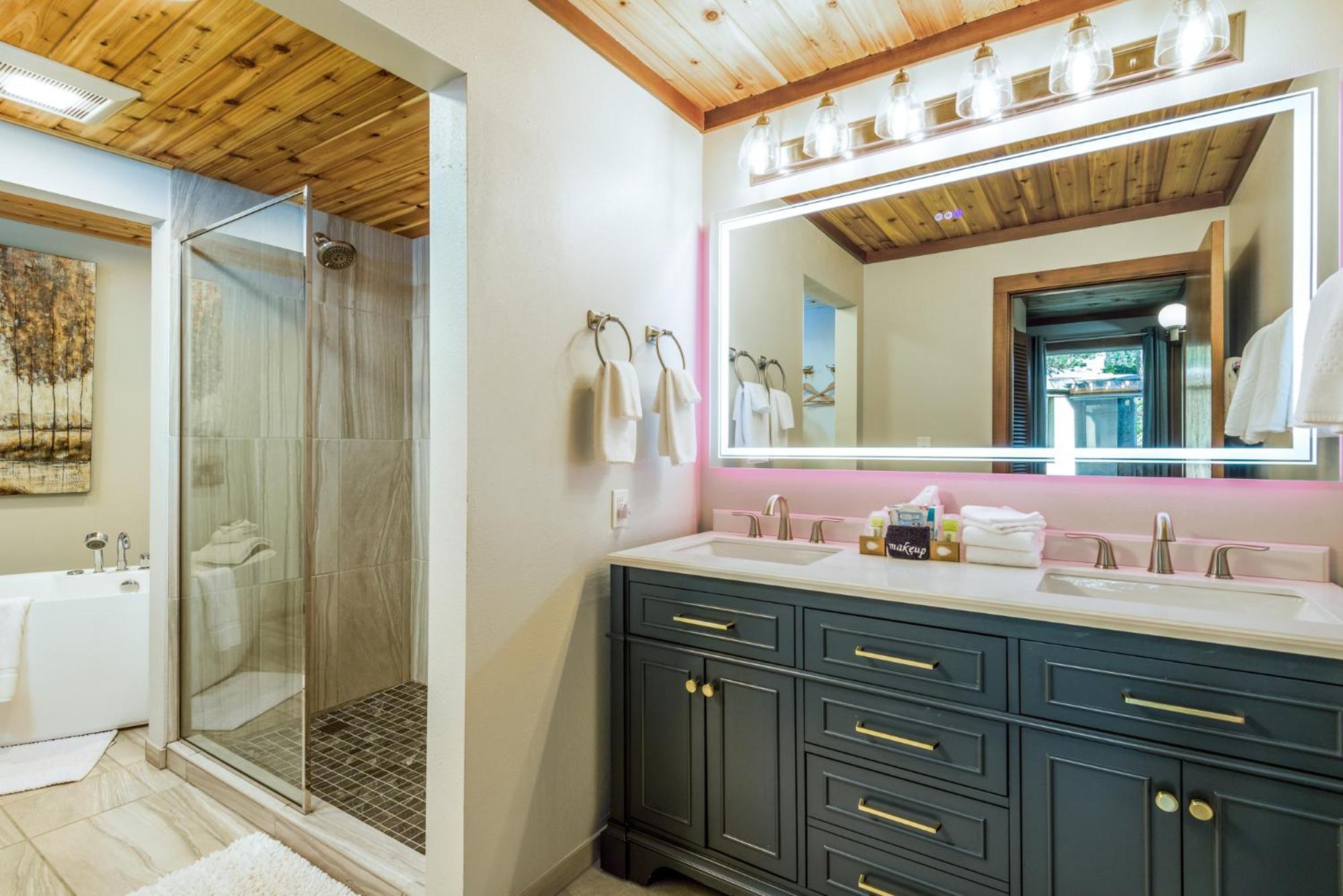 Little Creek Cove Beach Resort 뉴포트 외부 사진